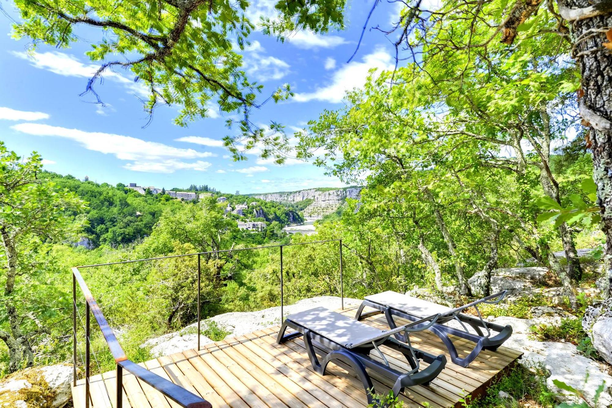 Cabanes Lodges Le Serviere Balazuc Luaran gambar