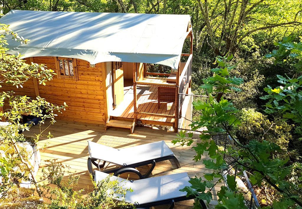 Cabanes Lodges Le Serviere Balazuc Luaran gambar